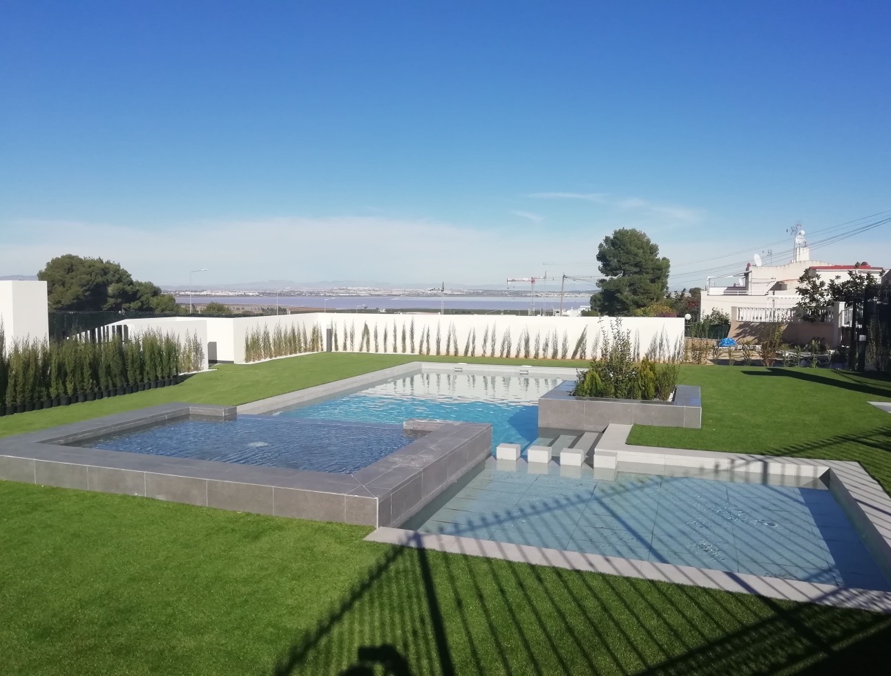 Neue Gebäude - Flach gelegener Bungalow - Torrevieja