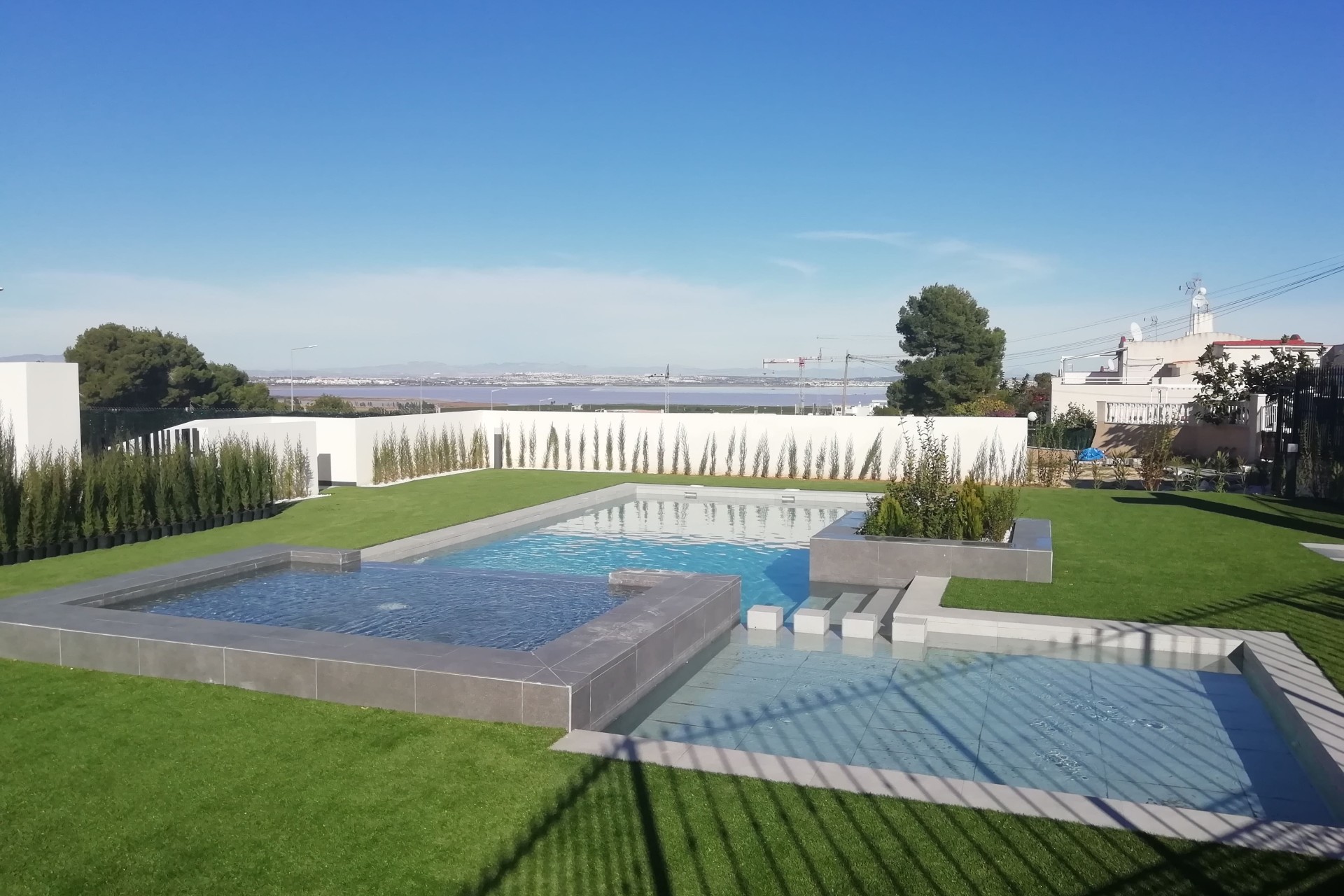 Neue Gebäude - Flach gelegener Bungalow - Torrevieja