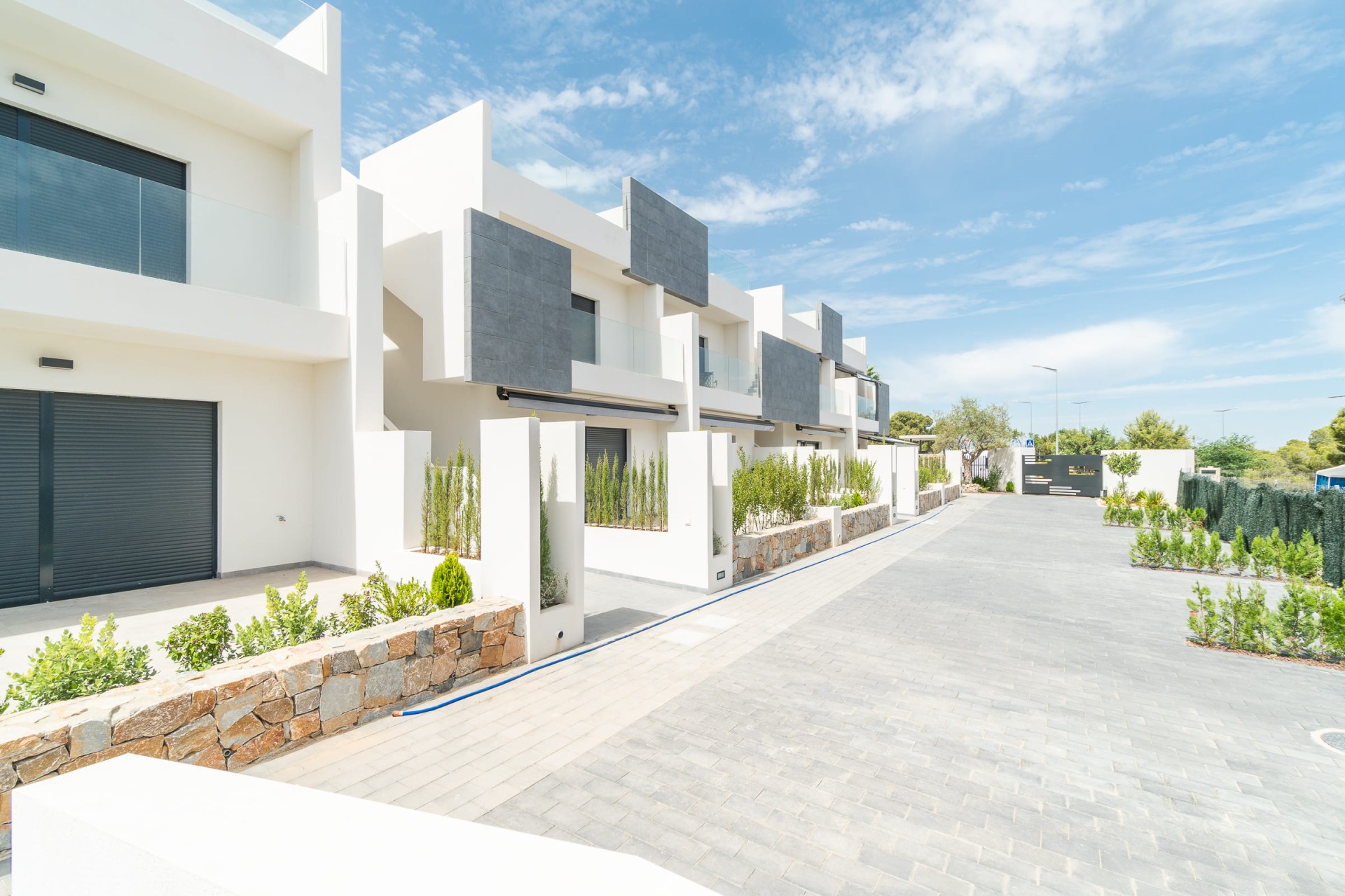 Neue Gebäude - Flach gelegener Bungalow - Torrevieja