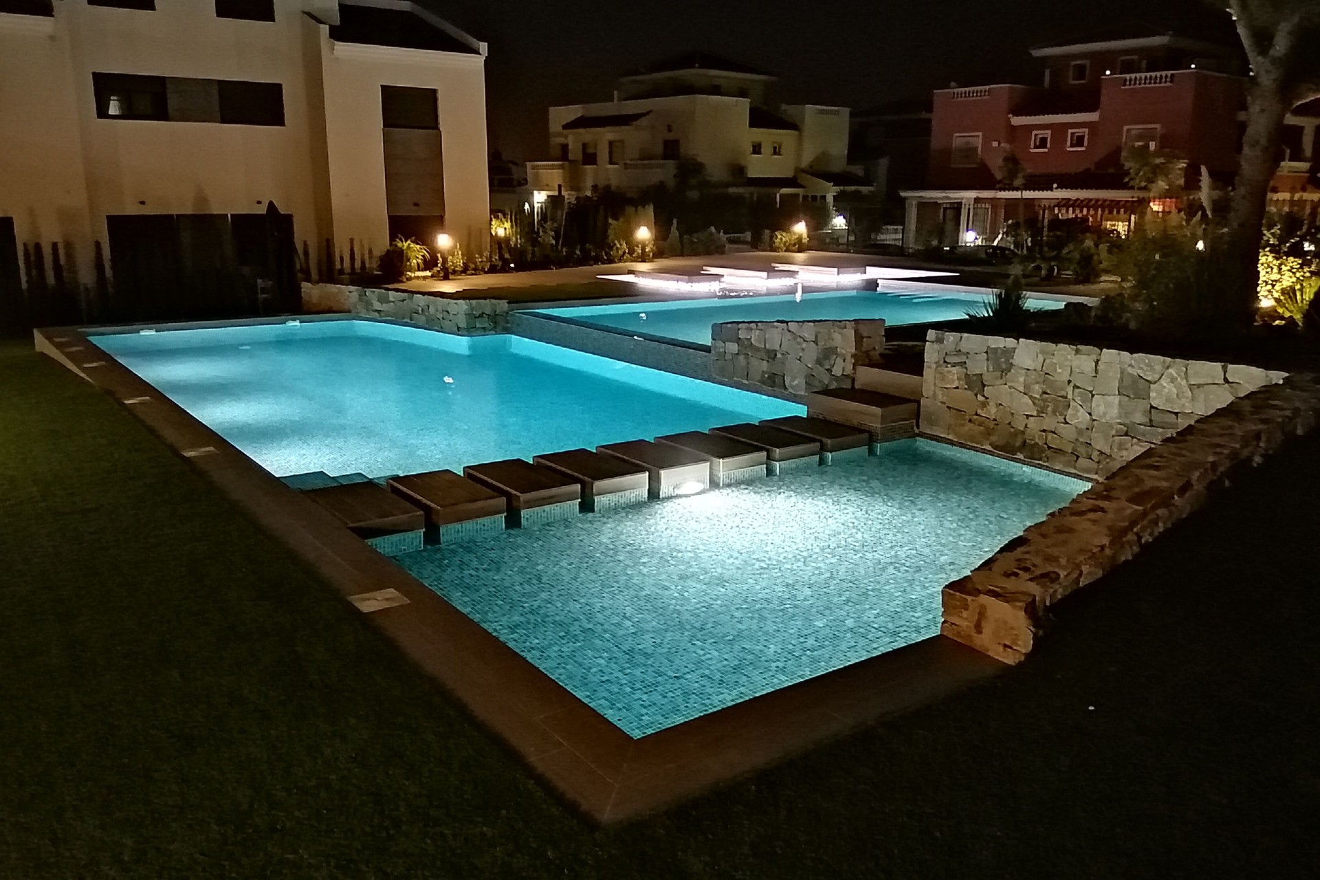 Neue Gebäude - Flach gelegener Bungalow - Torrevieja