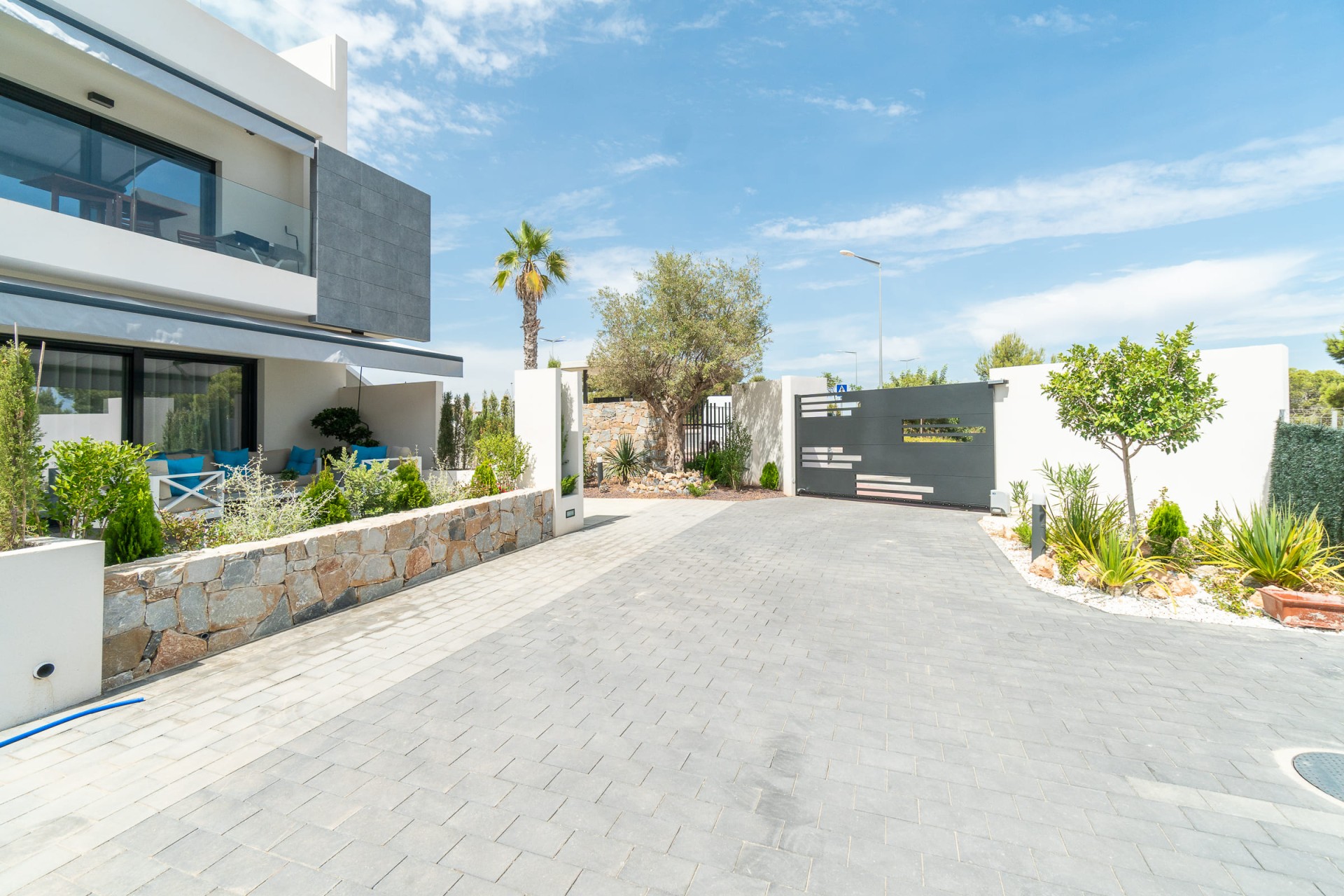 Neue Gebäude - Flach gelegener Bungalow - Torrevieja