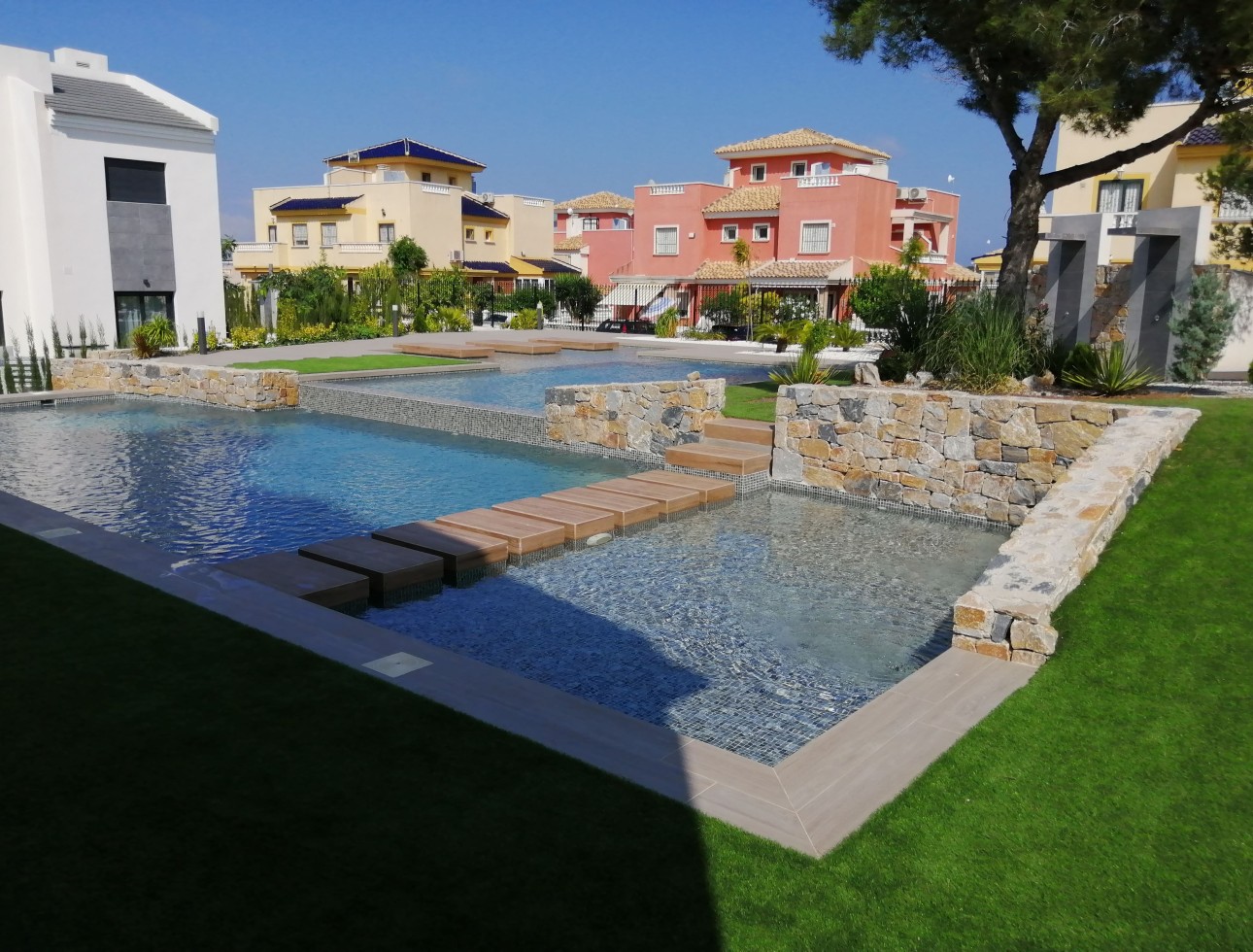 Neue Gebäude - Flach gelegener Bungalow - Torrevieja