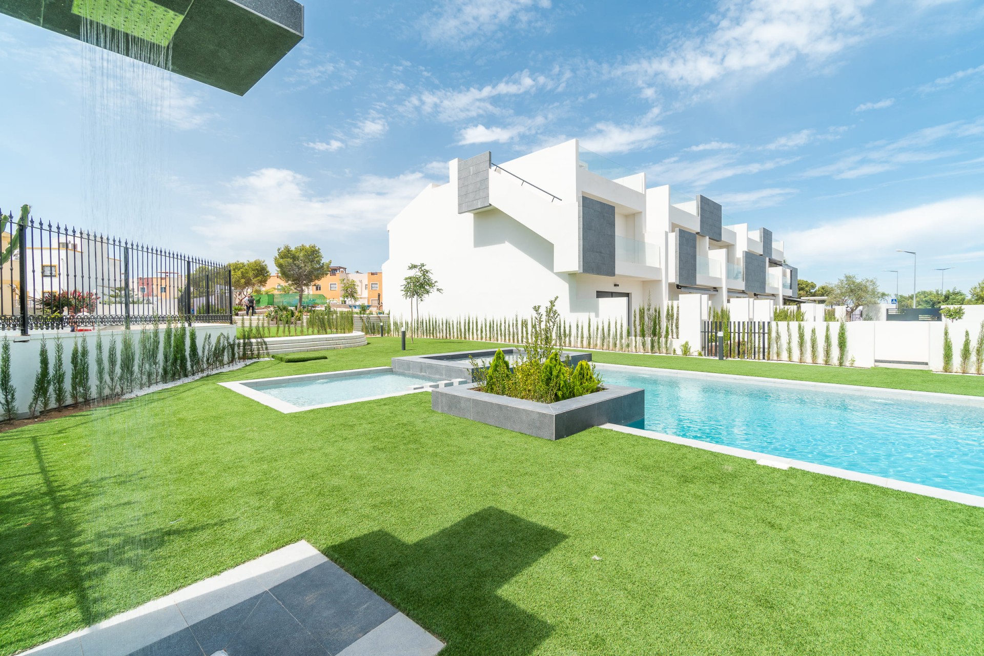 Neue Gebäude - Flach gelegener Bungalow - Torrevieja
