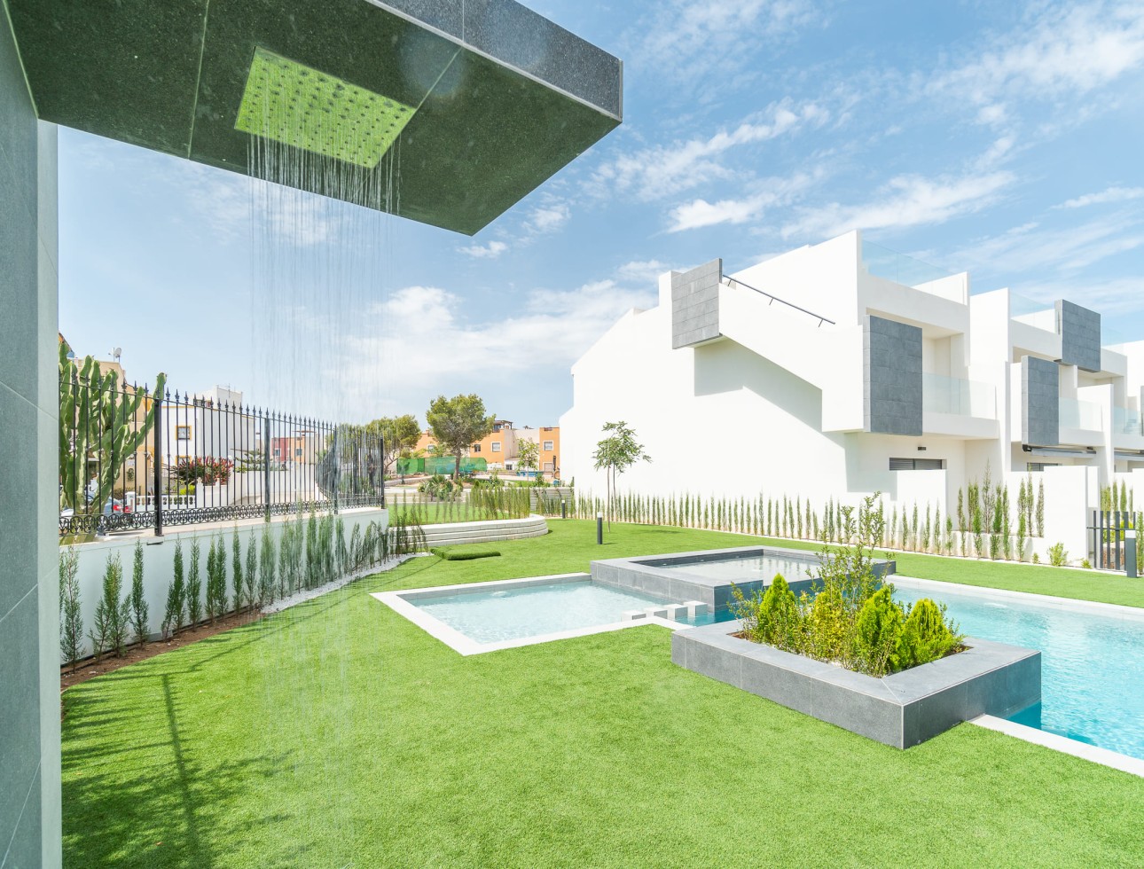 Neue Gebäude - Flach gelegener Bungalow - Torrevieja