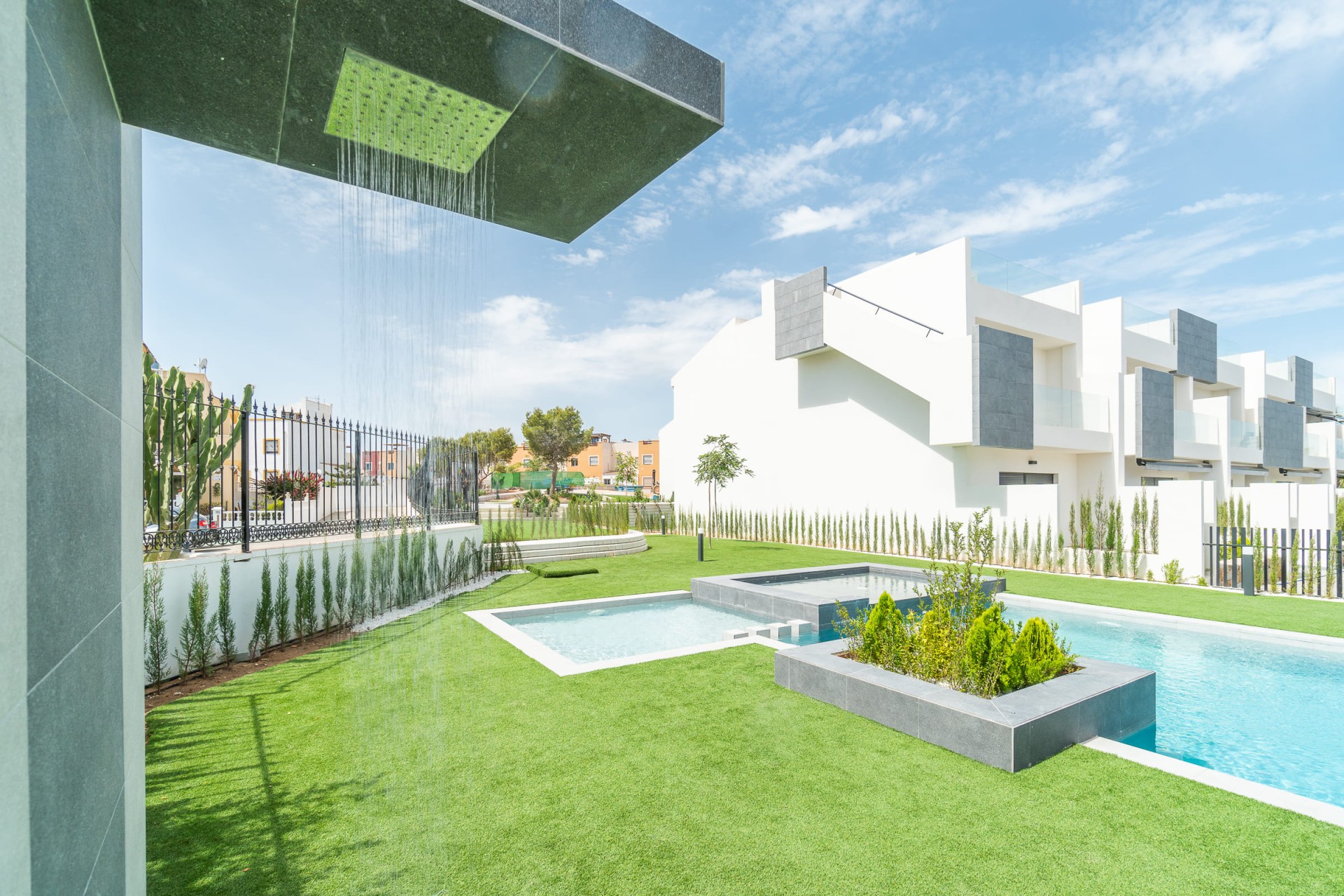 Neue Gebäude - Flach gelegener Bungalow - Torrevieja