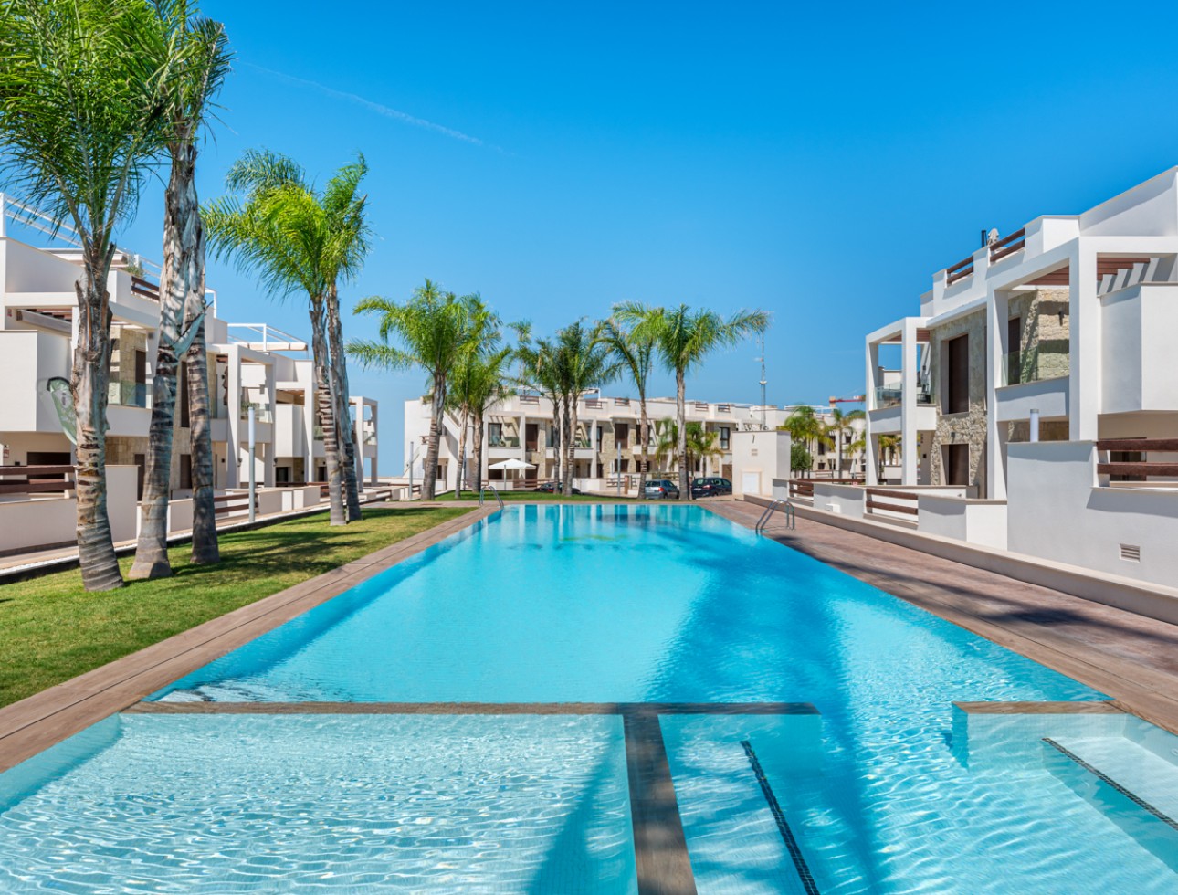 Neue Gebäude - Flach gelegener Bungalow - Torrevieja