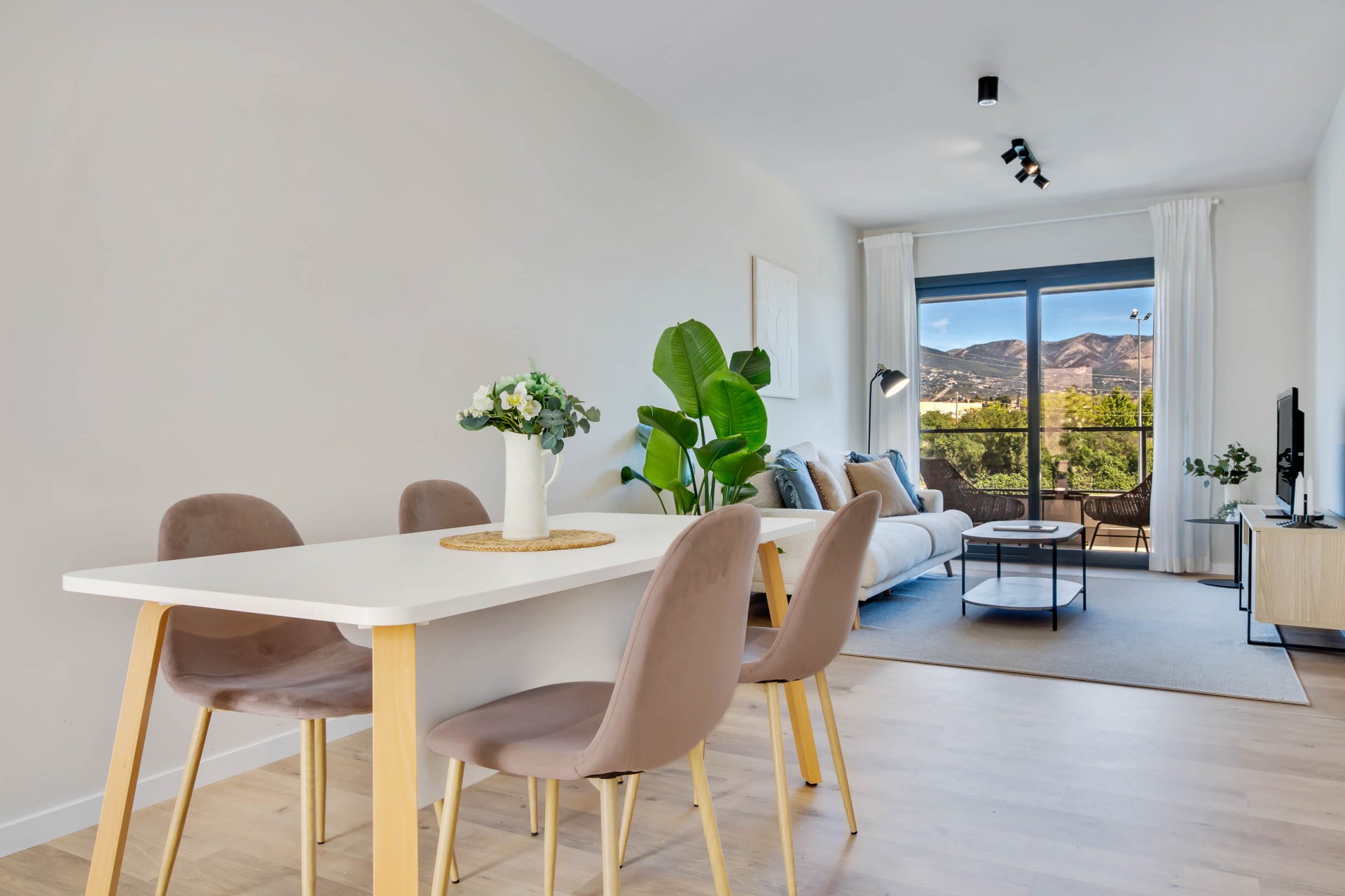 Neue Gebäude - Penthouse - Las Lagunas de Mijas