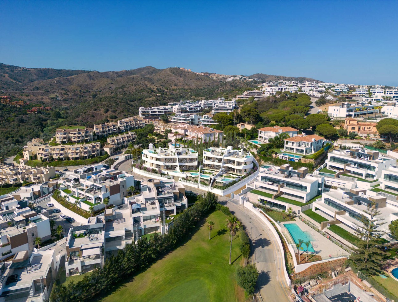 Neue Gebäude - terraced - Marbella