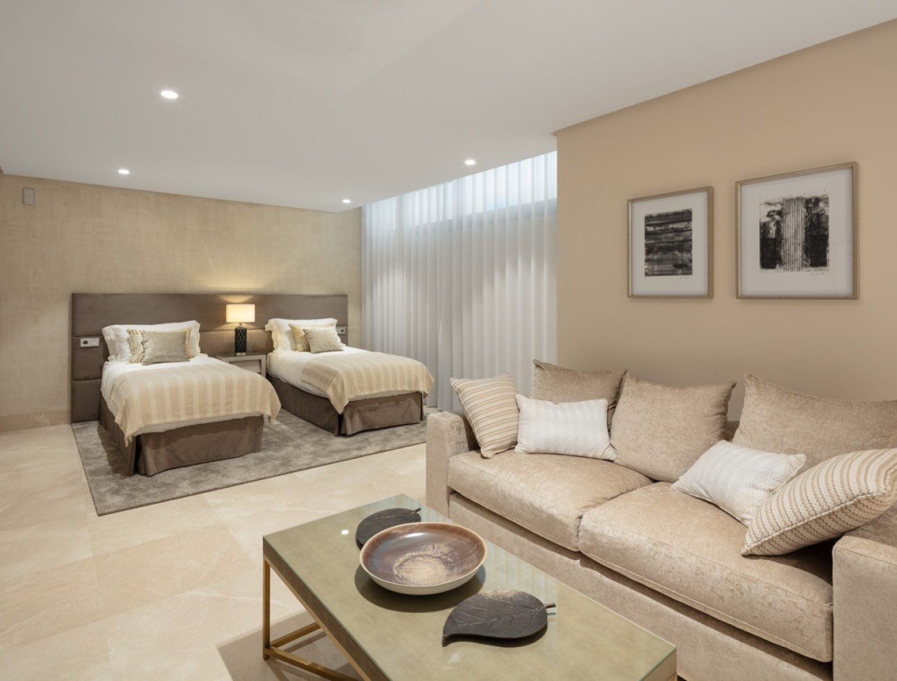 Neue Gebäude - Villa / Doppelhaushälfte - Benahavís