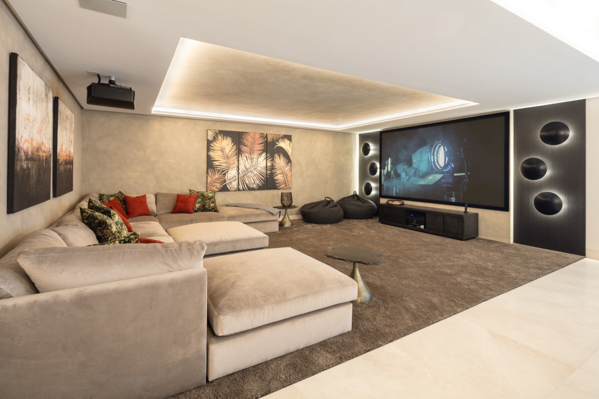 Neue Gebäude - Villa / Doppelhaushälfte - Benahavís