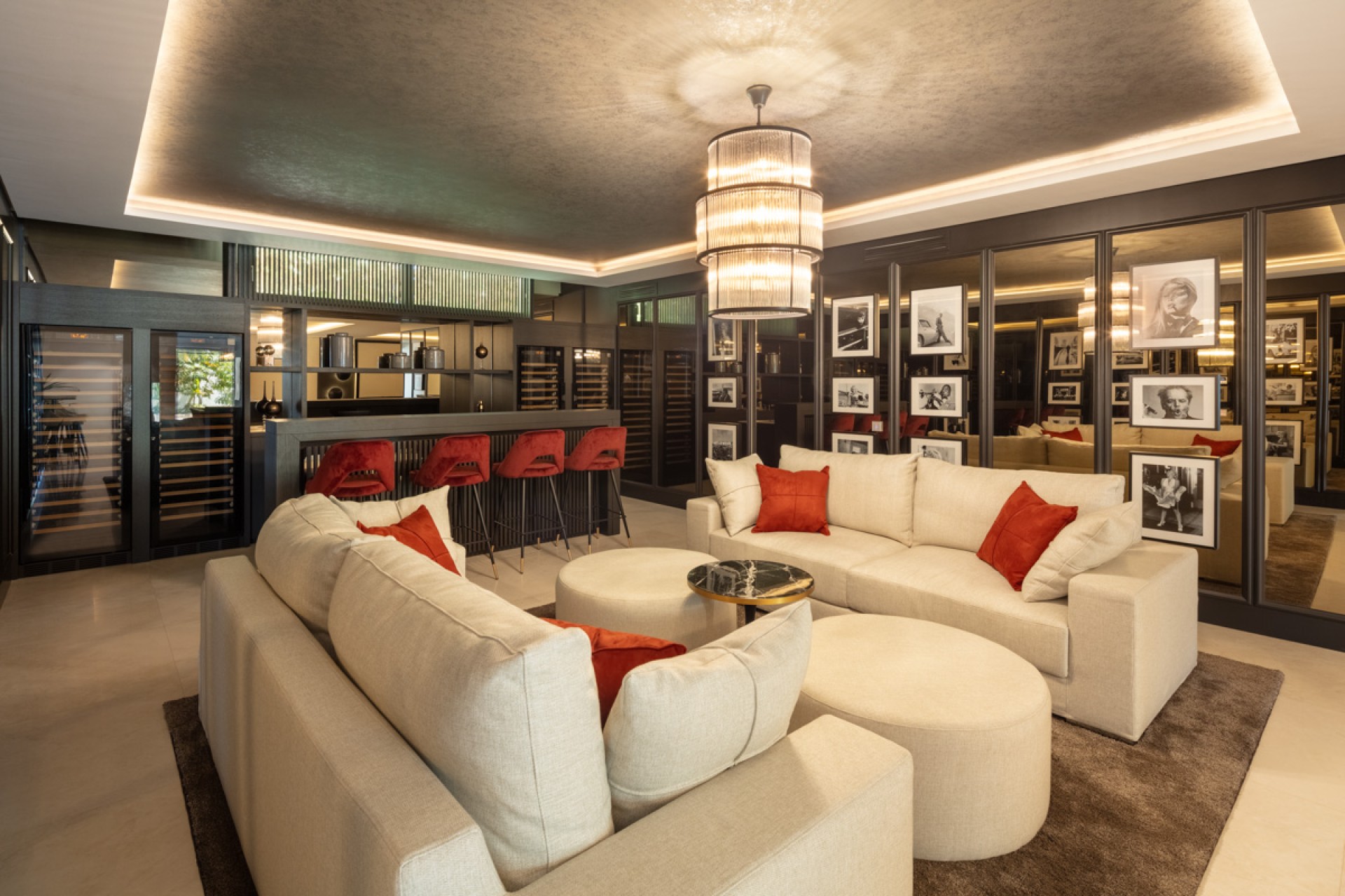 Neue Gebäude - Villa / Doppelhaushälfte - Benahavís