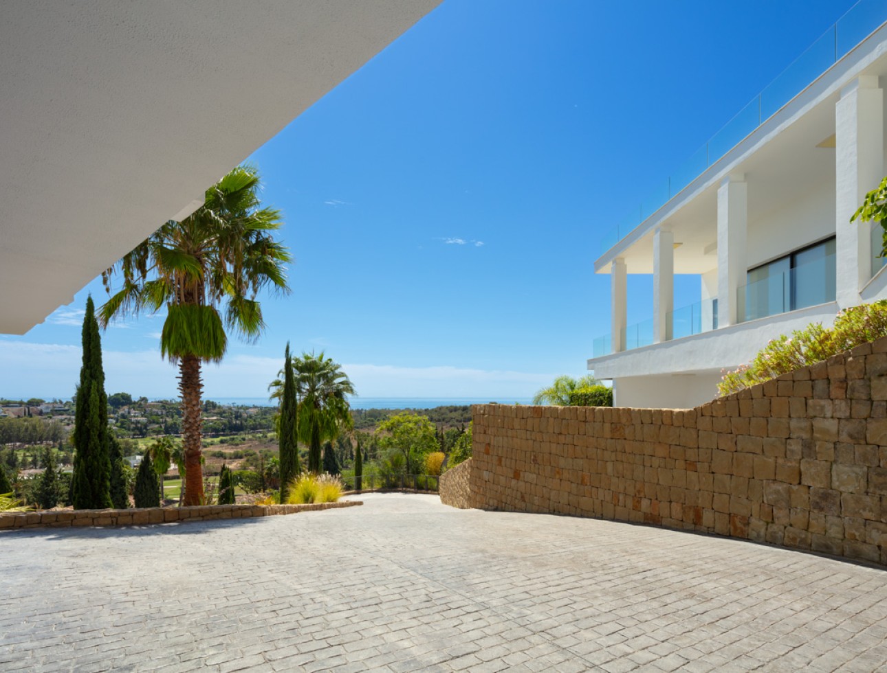 Neue Gebäude - Villa / Doppelhaushälfte - Benahavís