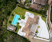 Neue Gebäude - Villa / Doppelhaushälfte - Benahavís