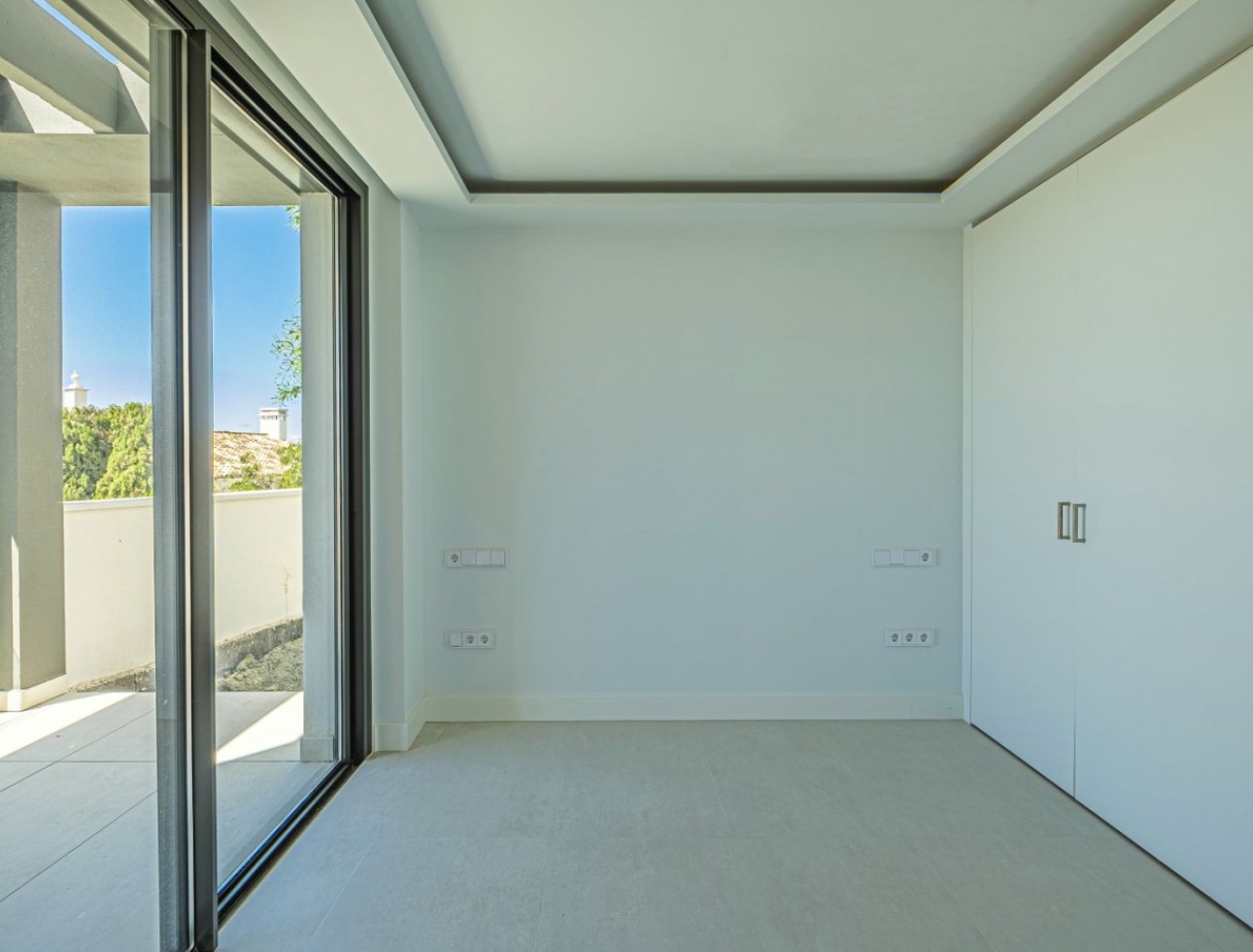 Neue Gebäude - Villa / Doppelhaushälfte - Benahavís