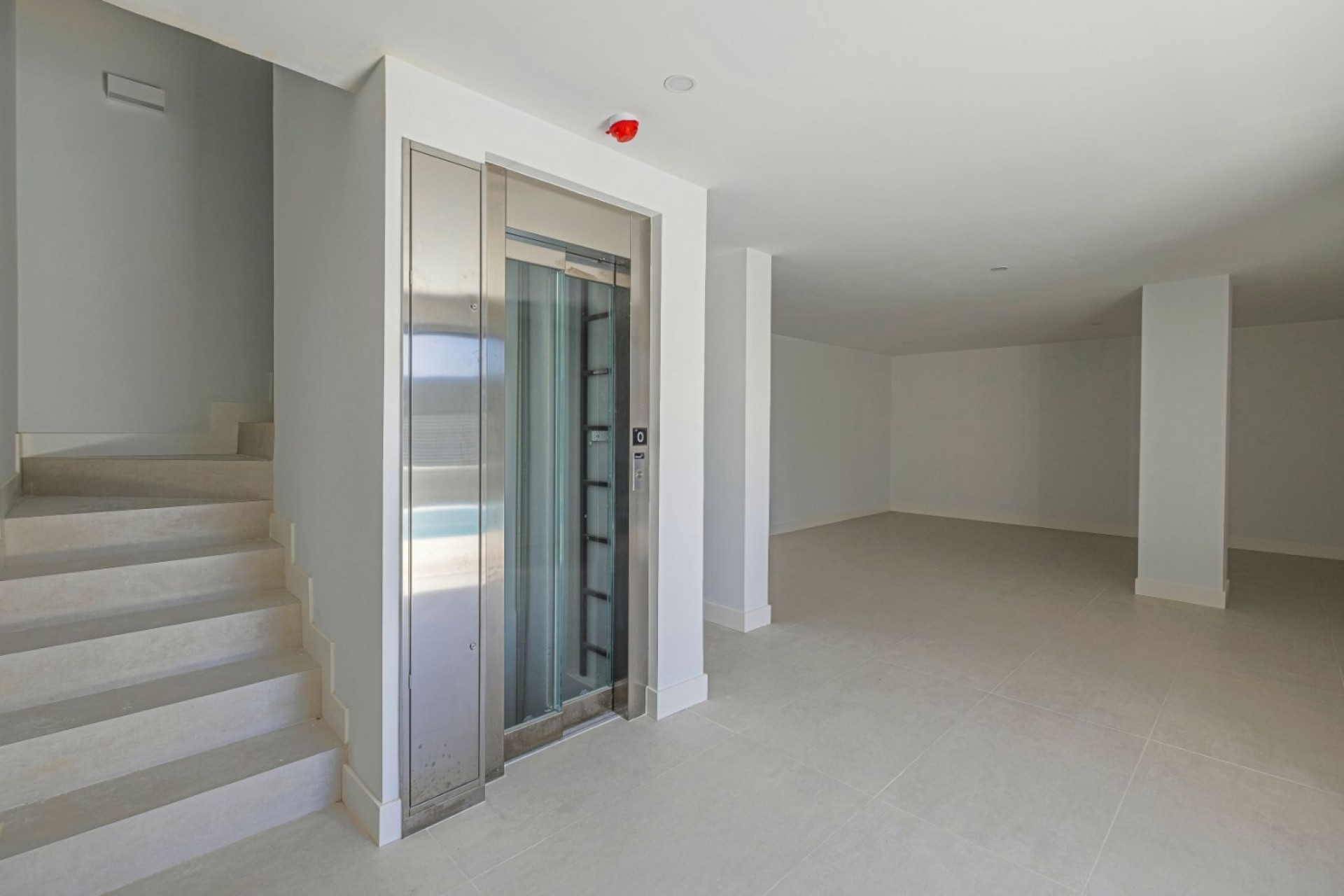 Neue Gebäude - Villa / Doppelhaushälfte - Benahavís