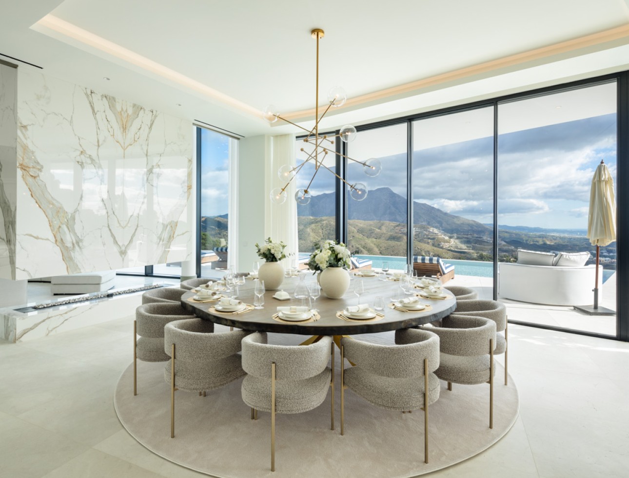 Neue Gebäude - Villa / Doppelhaushälfte - El Madroñal