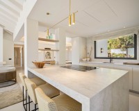 Neue Gebäude - Villa / Doppelhaushälfte - Marbella