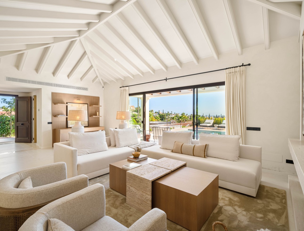 Neue Gebäude - Villa / Doppelhaushälfte - Marbella