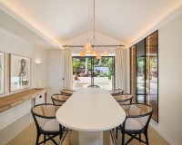 Neue Gebäude - Villa / Doppelhaushälfte - Marbella