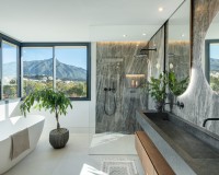 Neue Gebäude - Villa / Doppelhaushälfte - Marbella