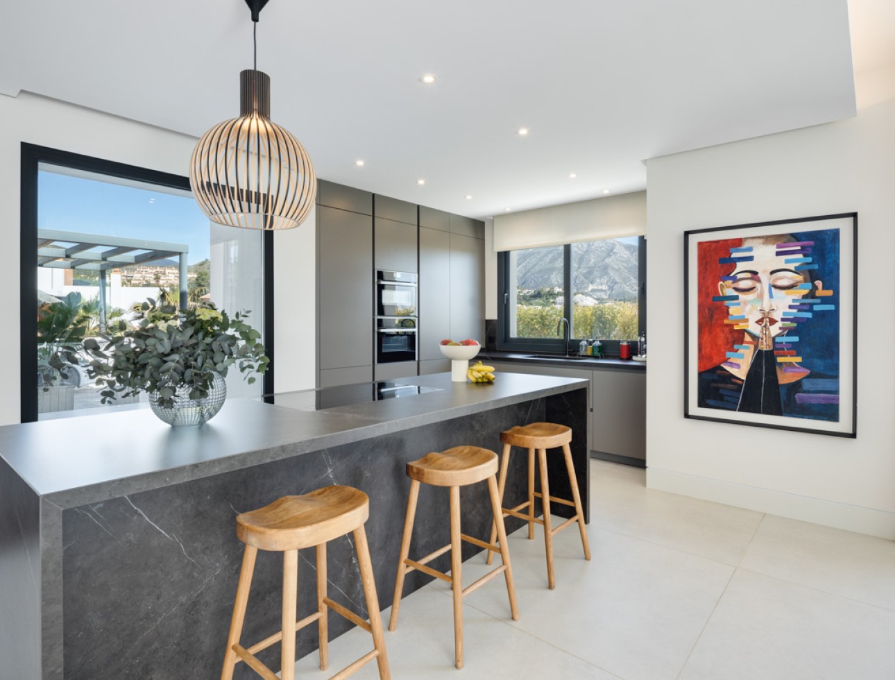 Neue Gebäude - Villa / Doppelhaushälfte - Marbella