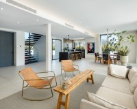 Neue Gebäude - Villa / Doppelhaushälfte - Marbella