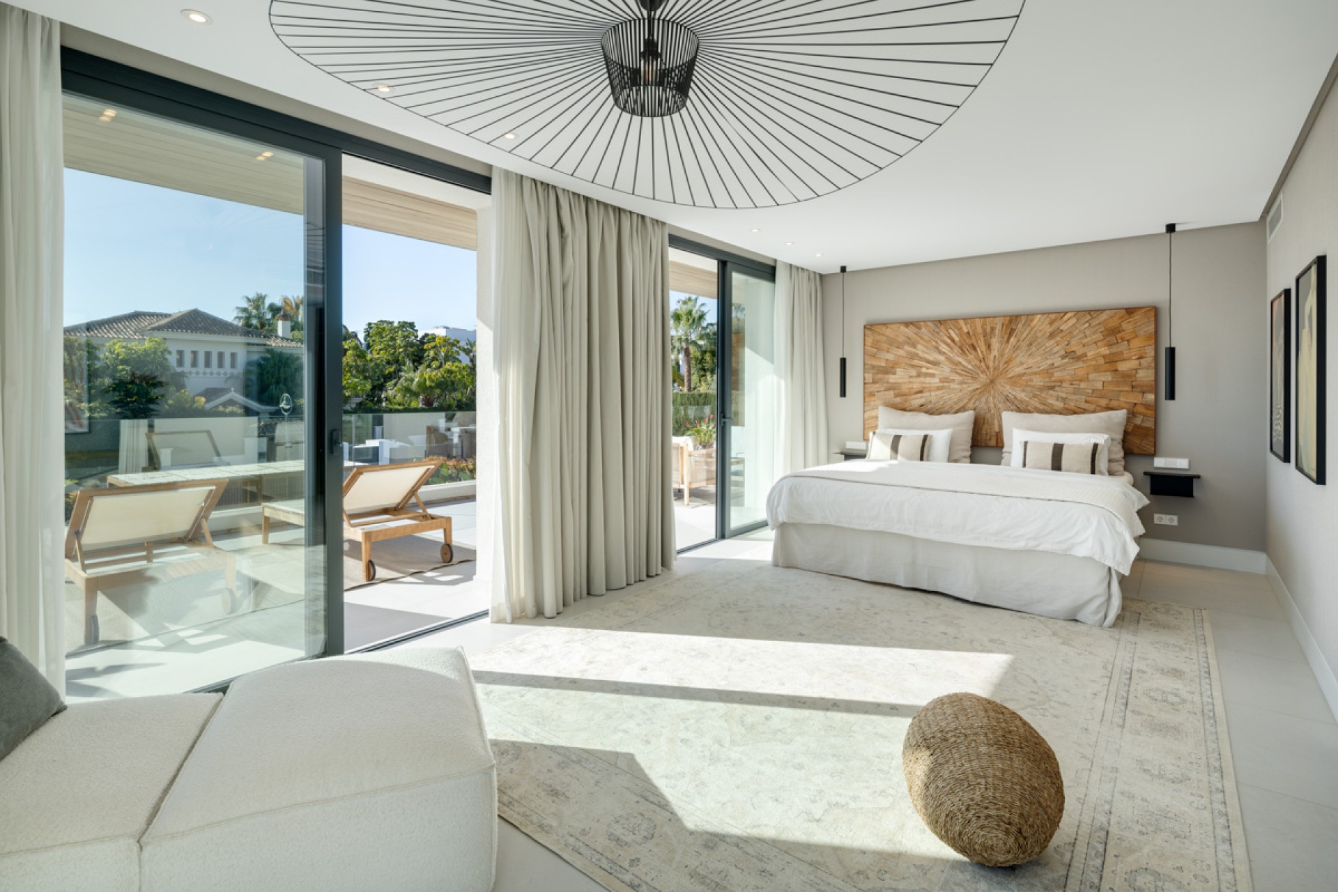 Neue Gebäude - Villa / Doppelhaushälfte - Marbella