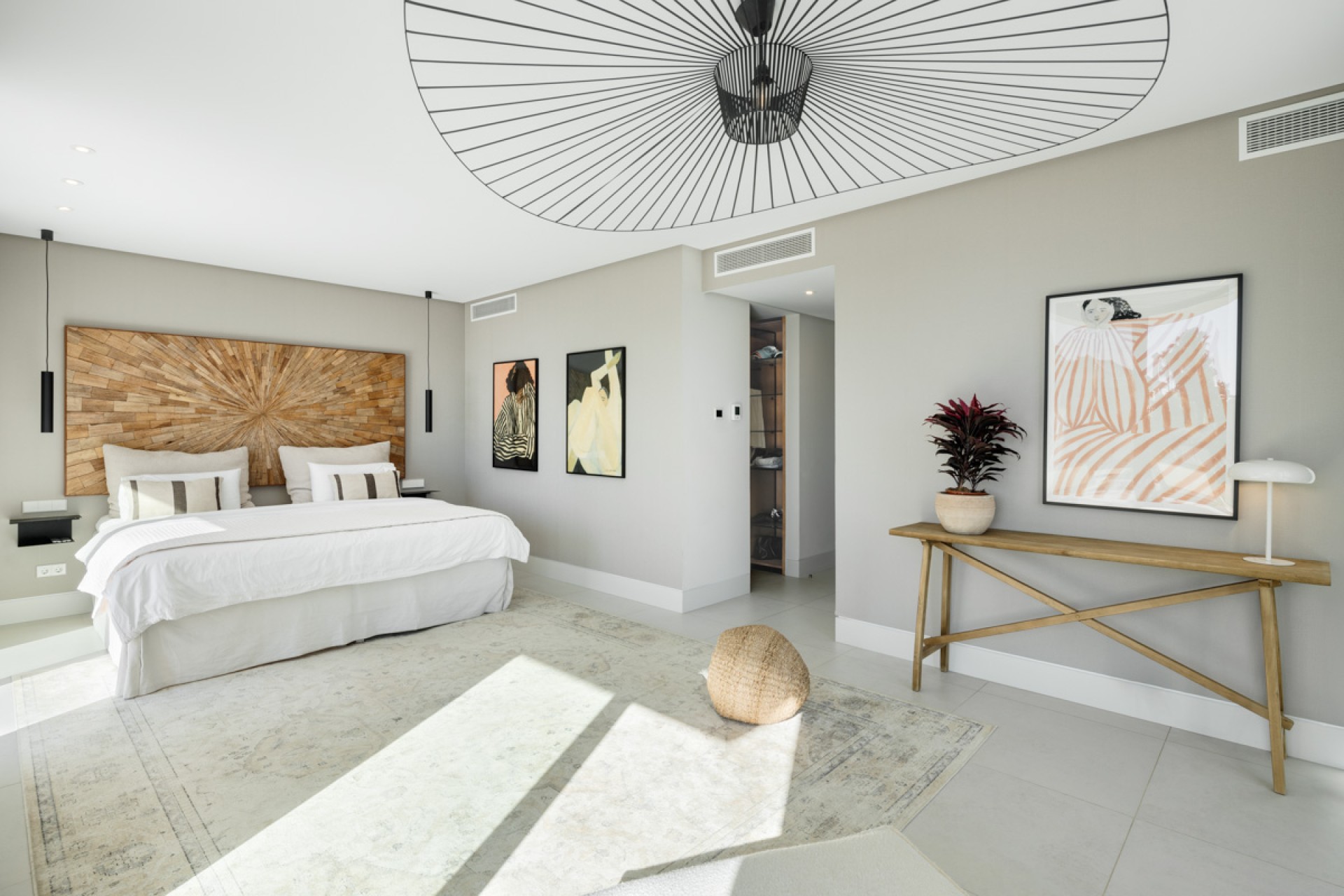 Neue Gebäude - Villa / Doppelhaushälfte - Marbella