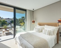 Neue Gebäude - Villa / Doppelhaushälfte - Marbella