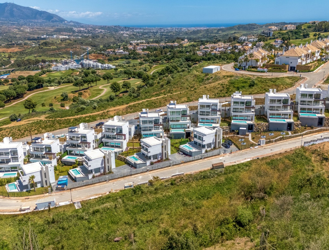 Neue Gebäude - Villa / Doppelhaushälfte - Mijas
