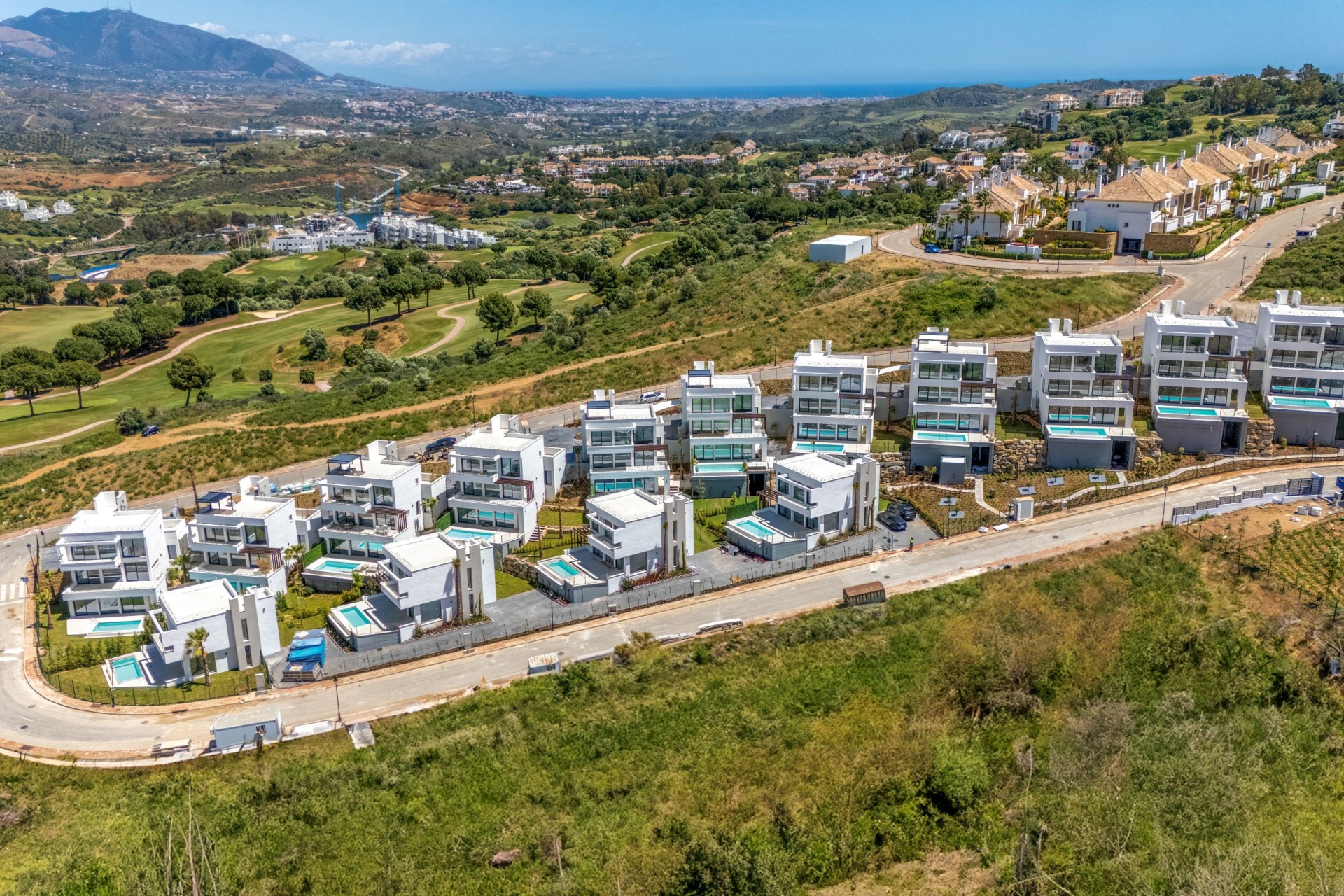 Neue Gebäude - Villa / Doppelhaushälfte - Mijas