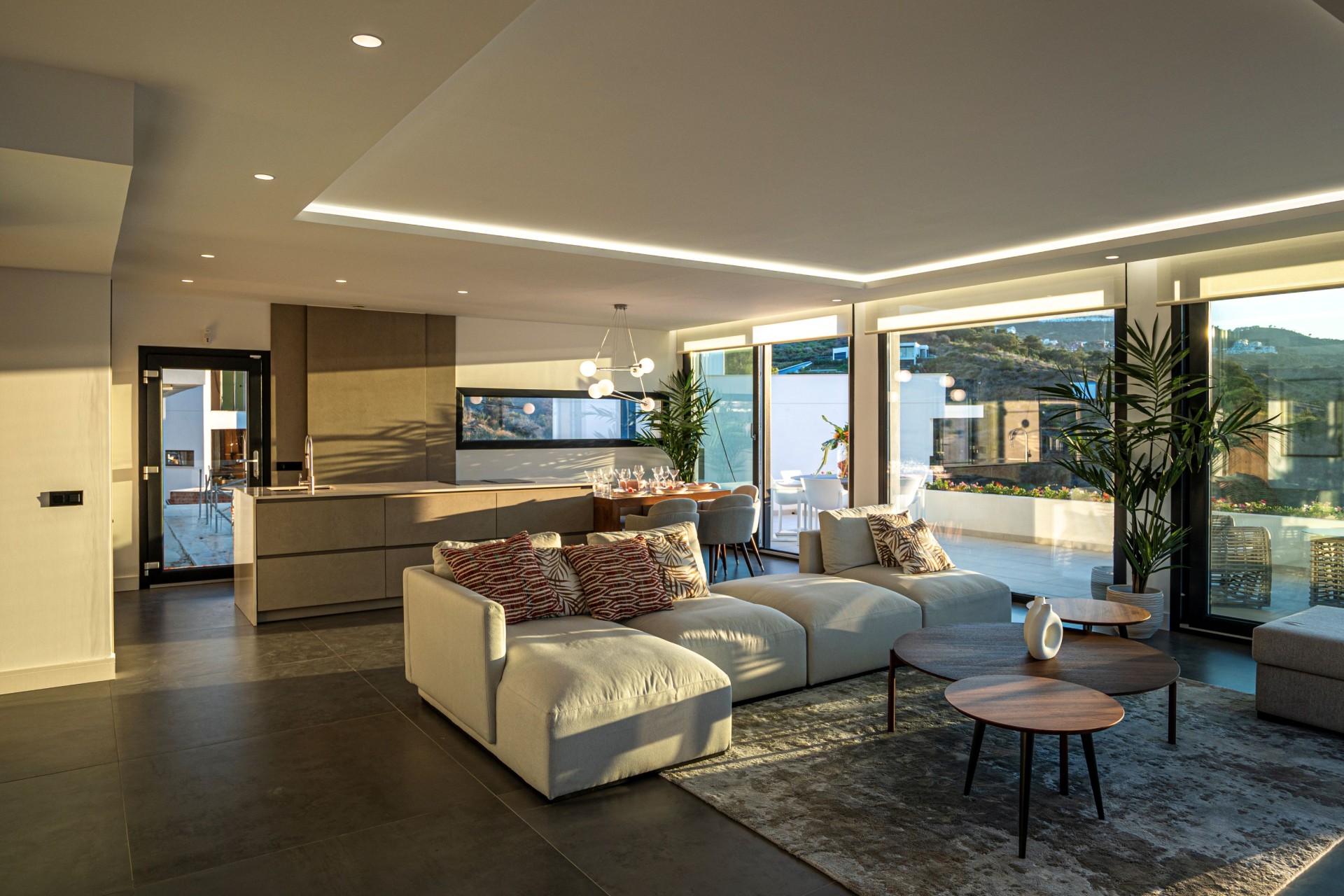 Neue Gebäude - Villa / Doppelhaushälfte - Mijas