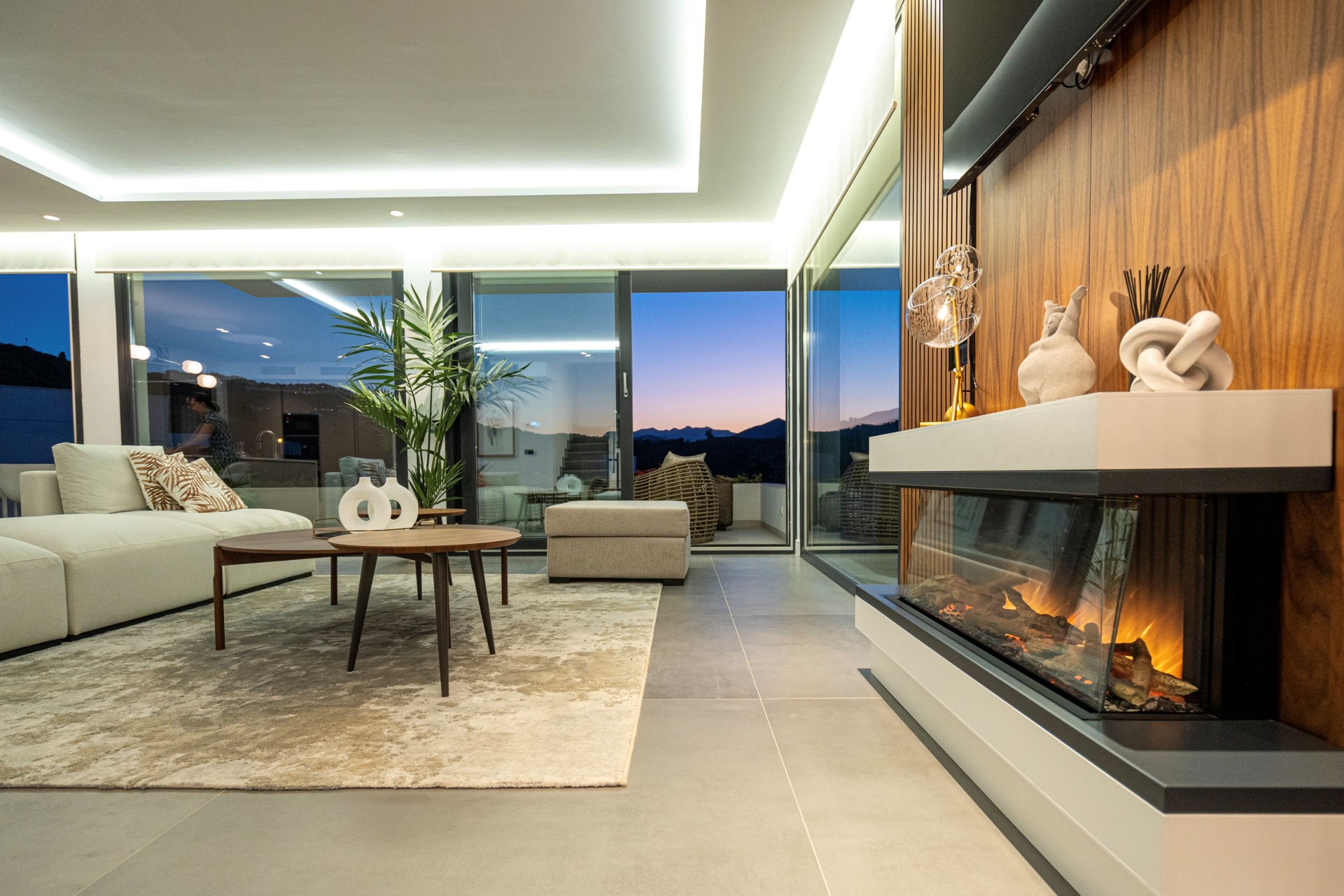 Neue Gebäude - Villa / Doppelhaushälfte - Mijas