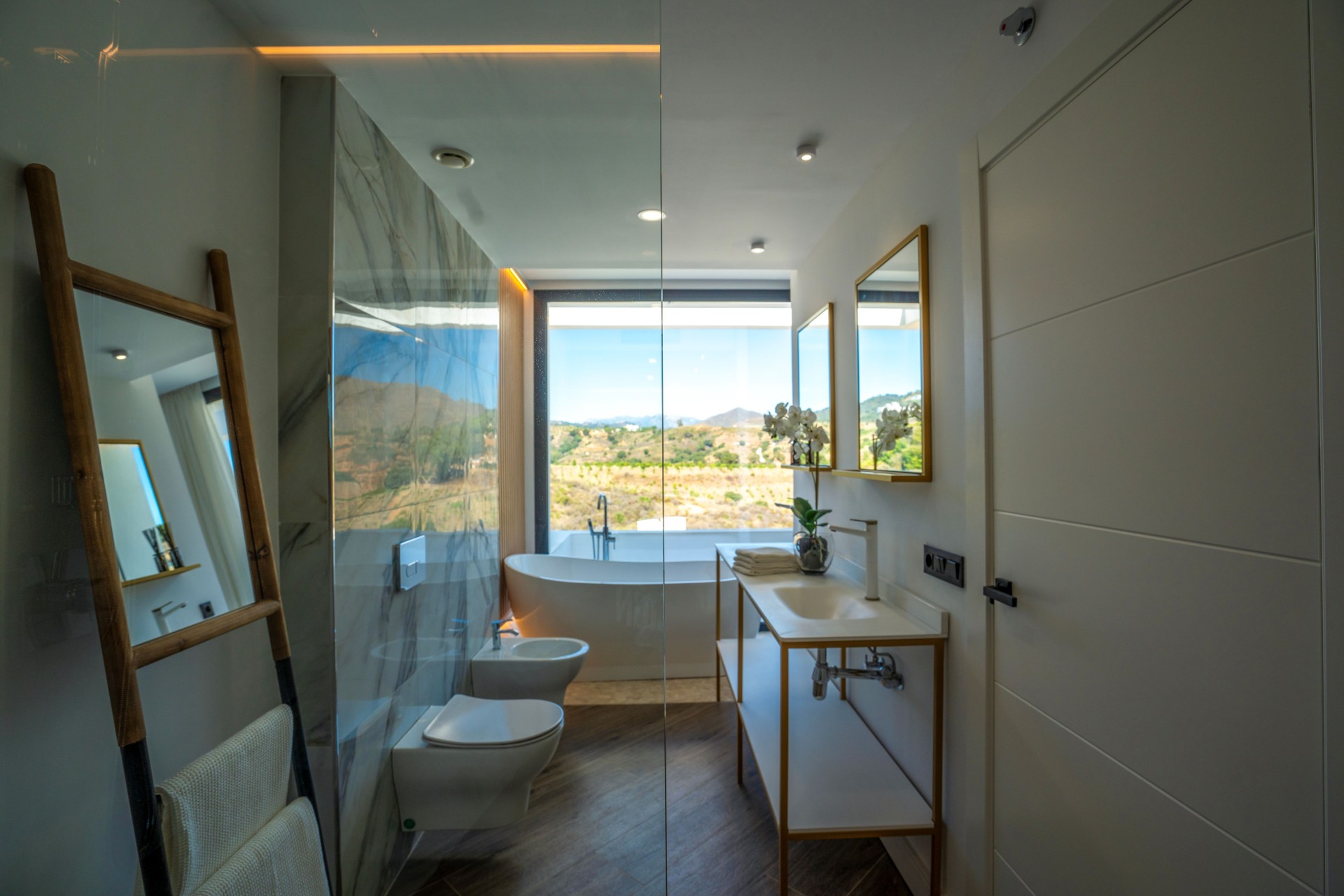 Neue Gebäude - Villa / Doppelhaushälfte - Mijas