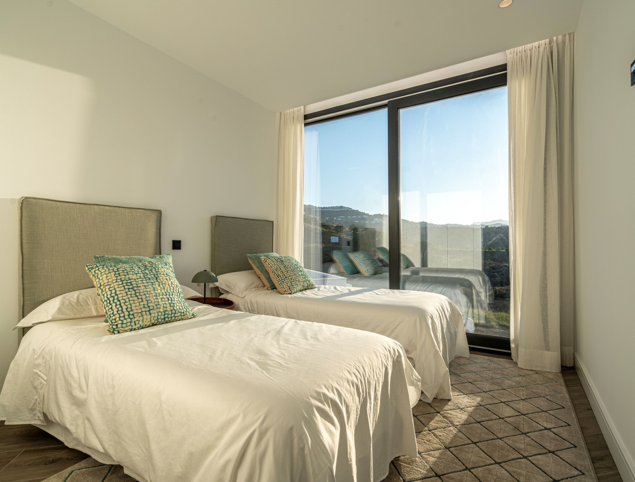 Neue Gebäude - Villa / Doppelhaushälfte - Mijas