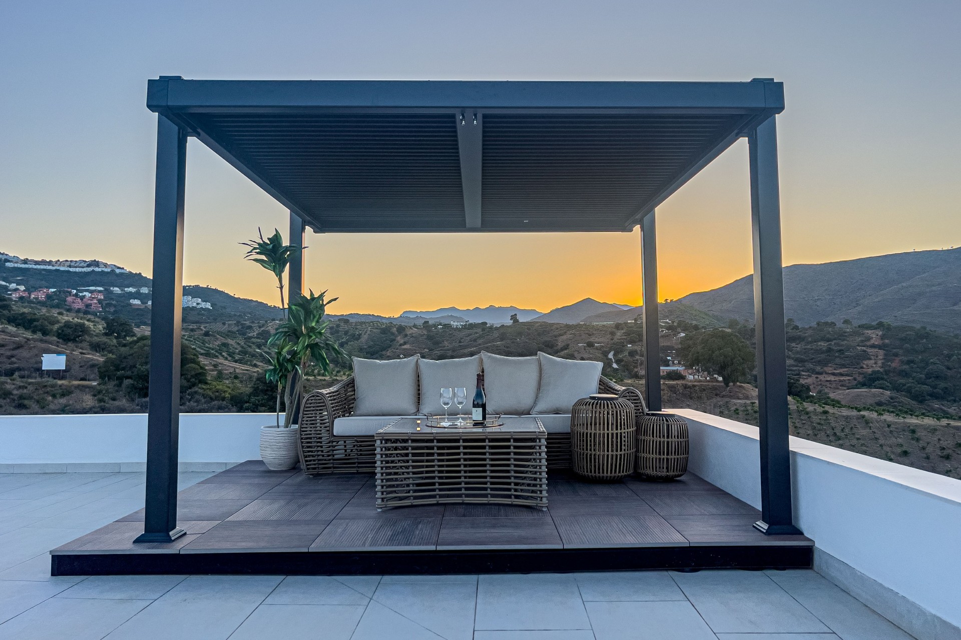 Neue Gebäude - Villa / Doppelhaushälfte - Mijas