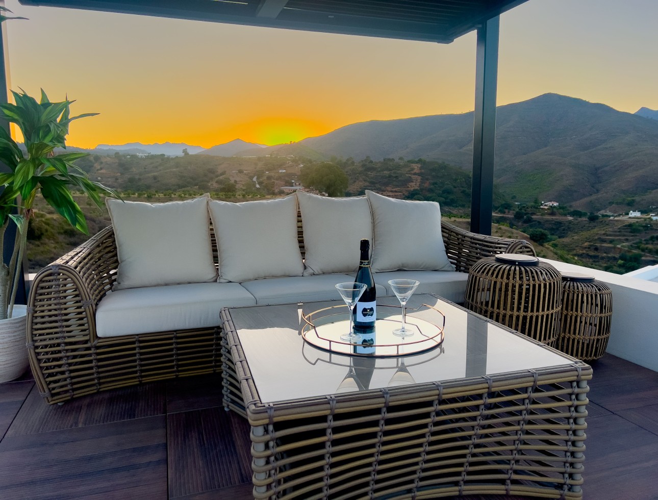 Neue Gebäude - Villa / Doppelhaushälfte - Mijas