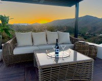 Neue Gebäude - Villa / Doppelhaushälfte - Mijas