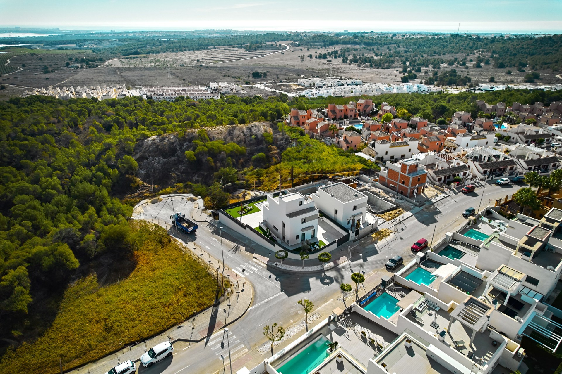 Neue Gebäude - Villa / Doppelhaushälfte - San Miguel de Salinas
