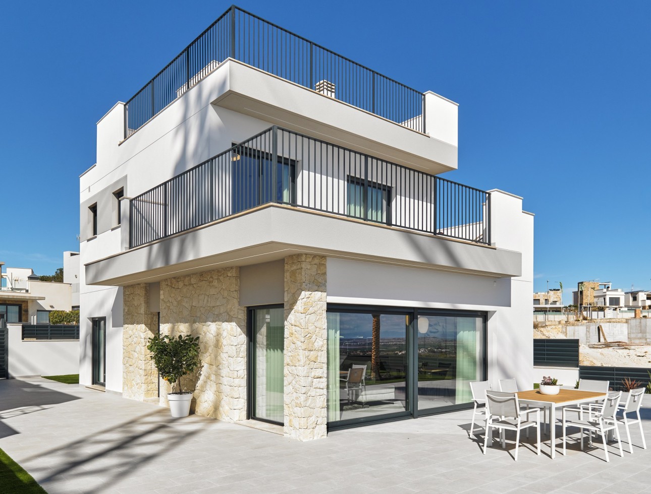 Neue Gebäude - Villa / Doppelhaushälfte - San Miguel de Salinas