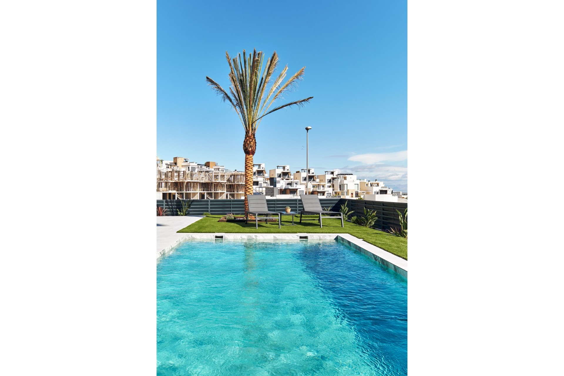 Neue Gebäude - Villa / Doppelhaushälfte - San Miguel de Salinas