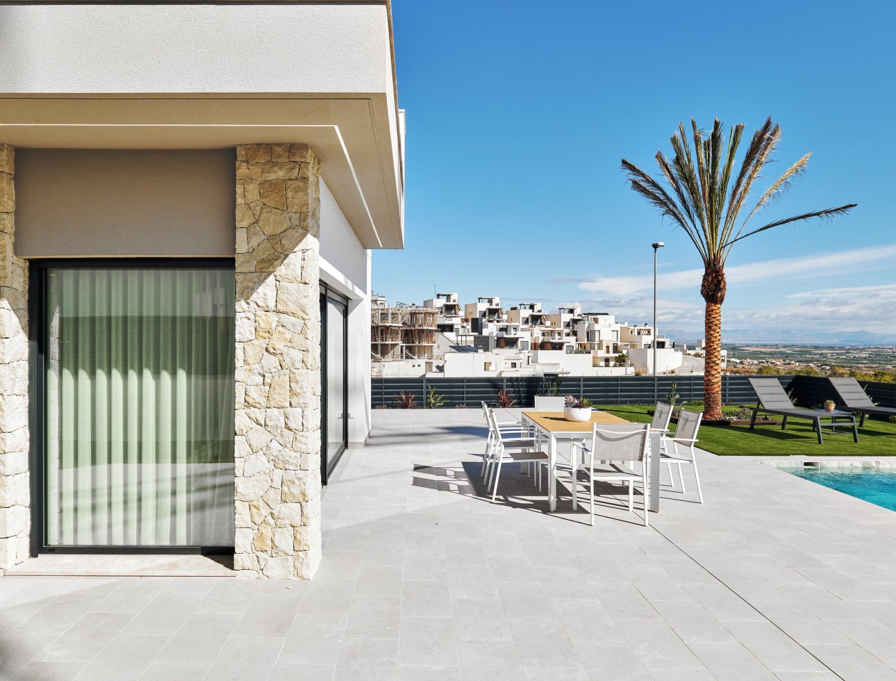 Neue Gebäude - Villa / Doppelhaushälfte - San Miguel de Salinas