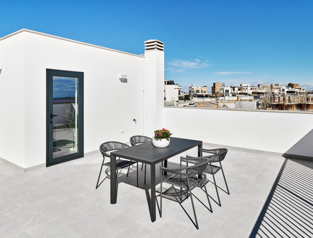 Neue Gebäude - Villa / Doppelhaushälfte - San Miguel de Salinas