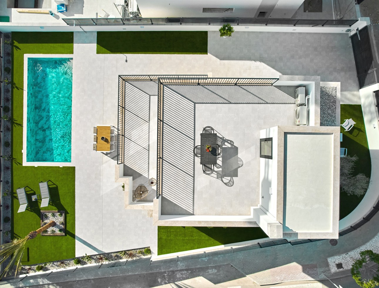 Neue Gebäude - Villa / Doppelhaushälfte - San Miguel de Salinas