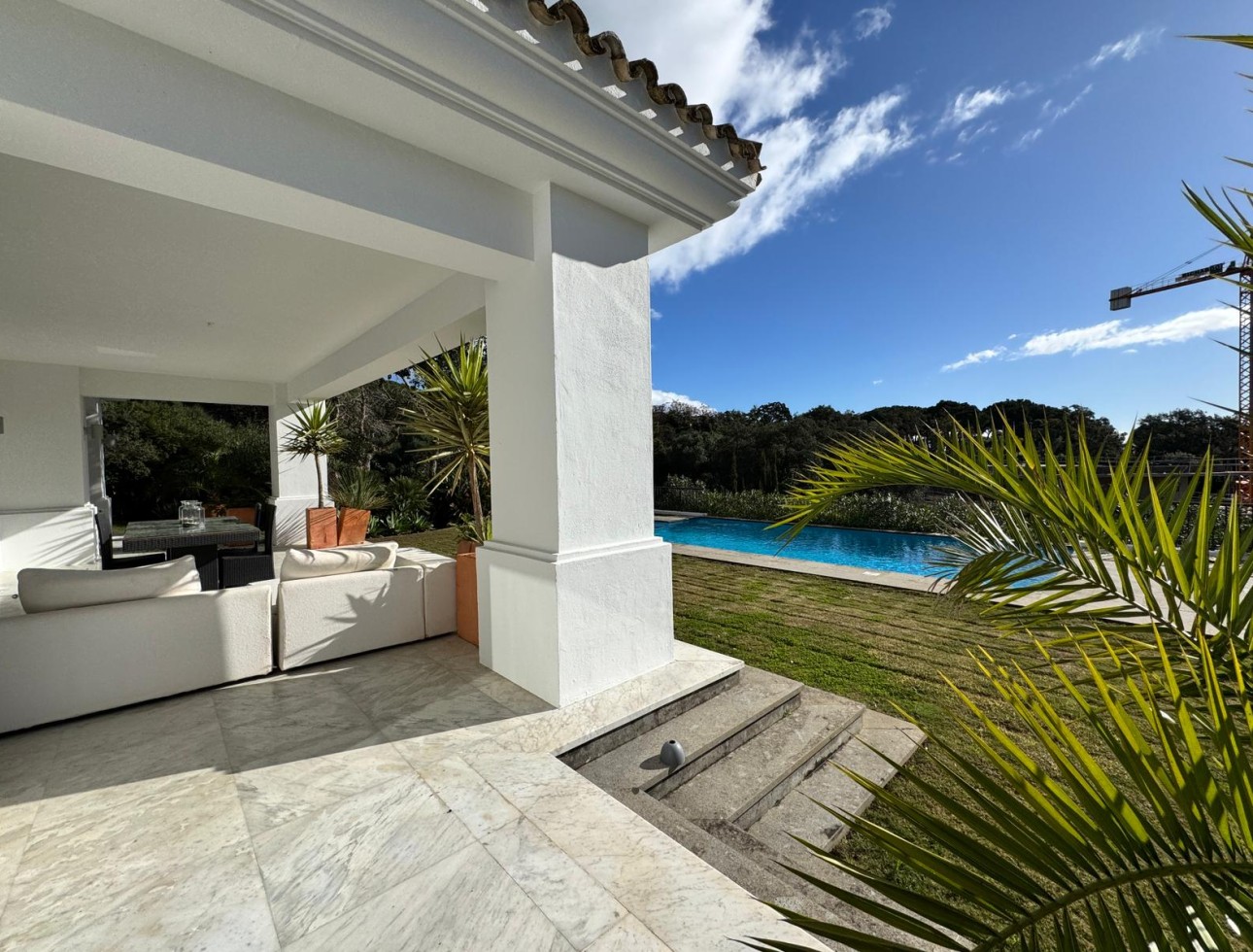 Neue Gebäude - Villa / Doppelhaushälfte - San Roque