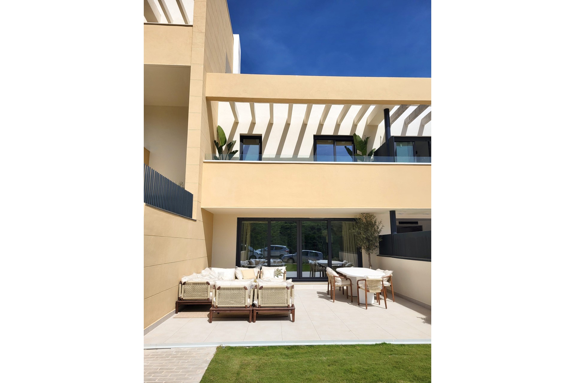 Neue Gebäude - Wohnung - Casares
