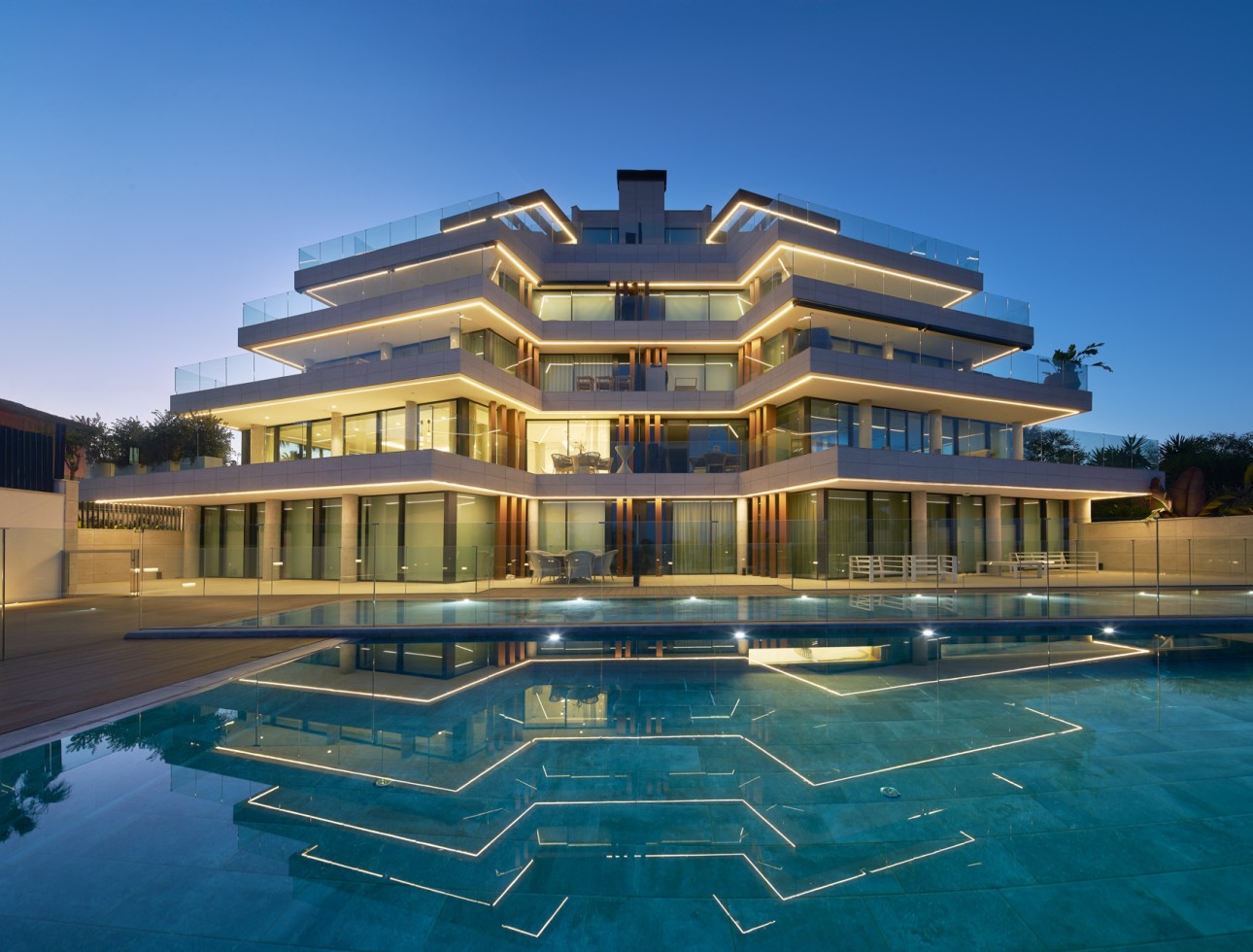 Neue Gebäude - Wohnung - Estepona