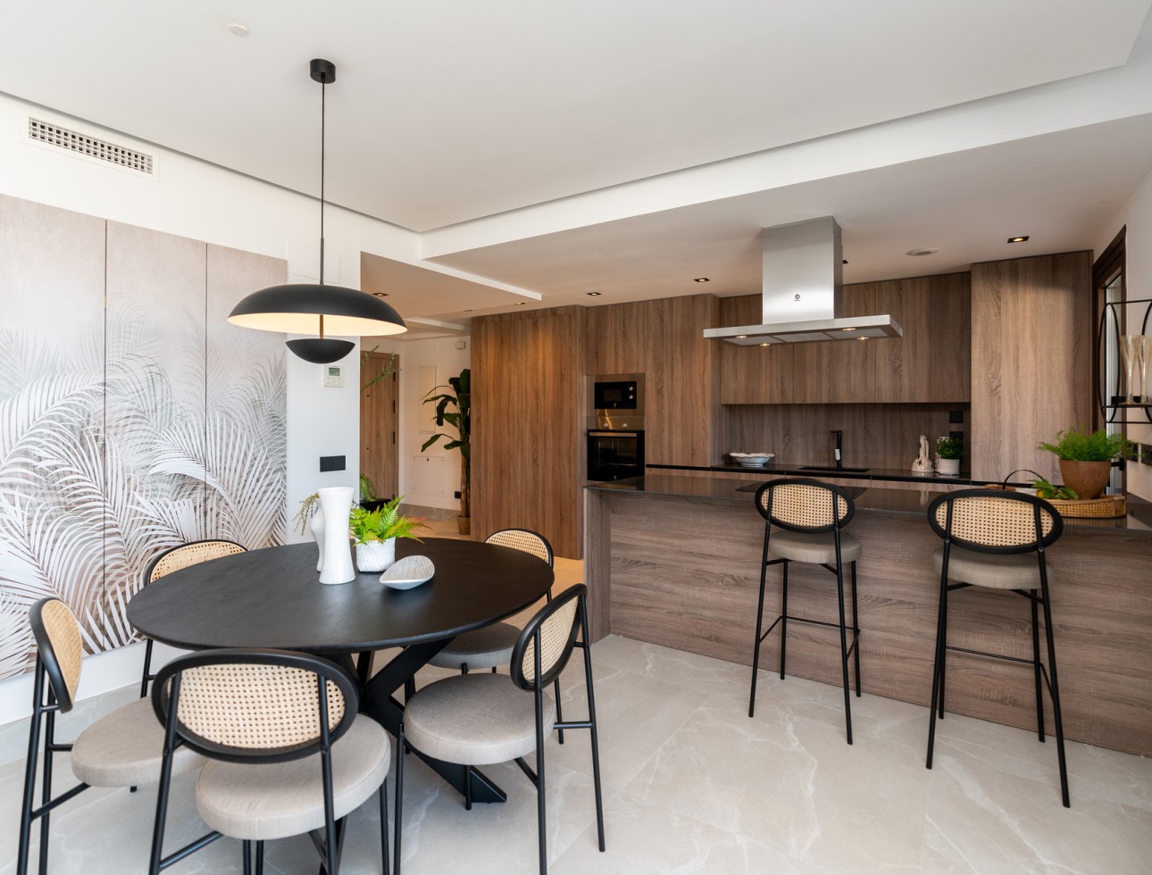 Neue Gebäude - Wohnung - Istán