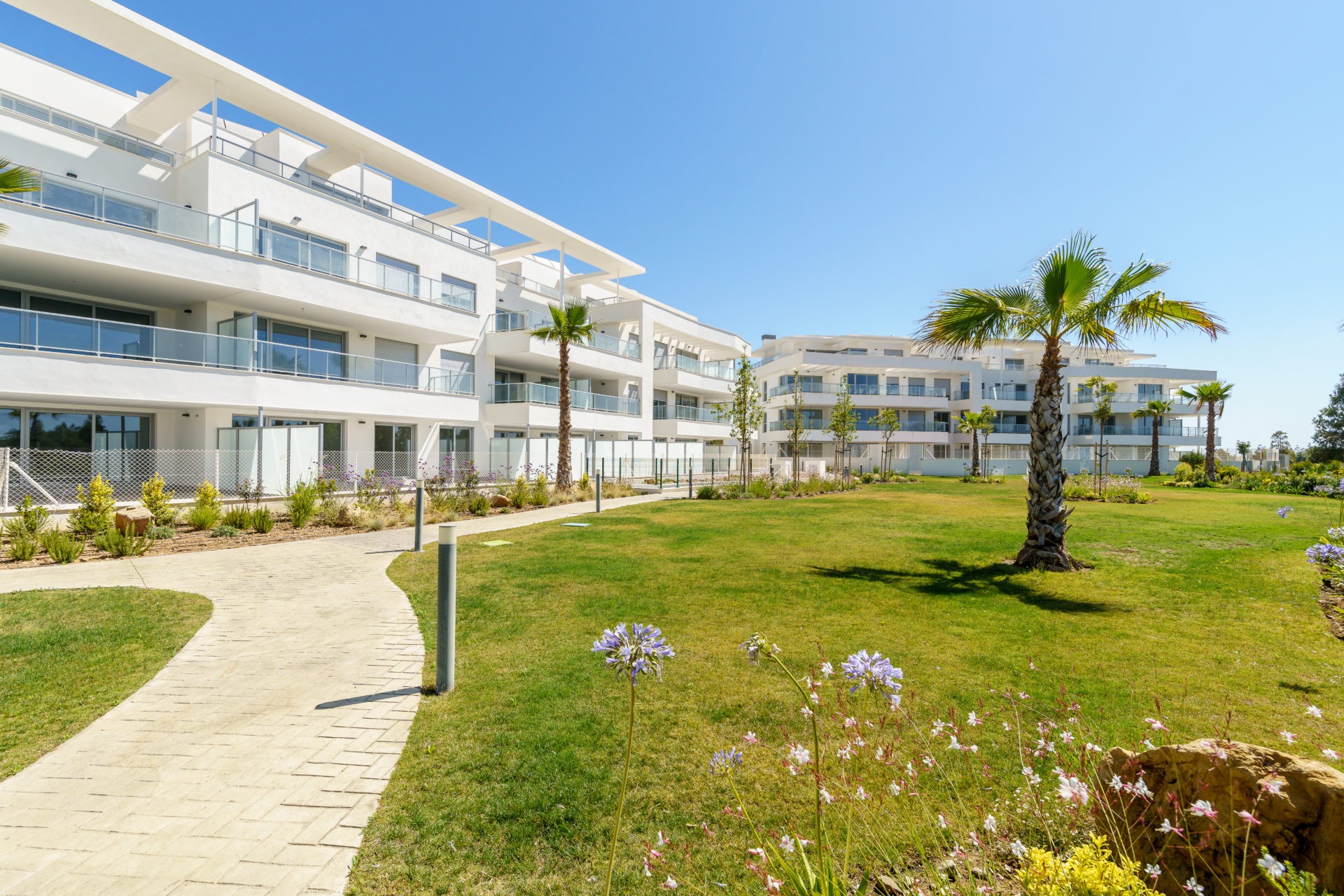 Neue Gebäude - Wohnung - Las Lagunas de Mijas