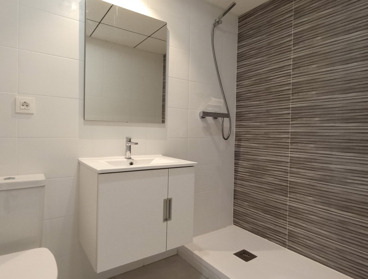 Neue Gebäude - Wohnung - Mil Palmeras